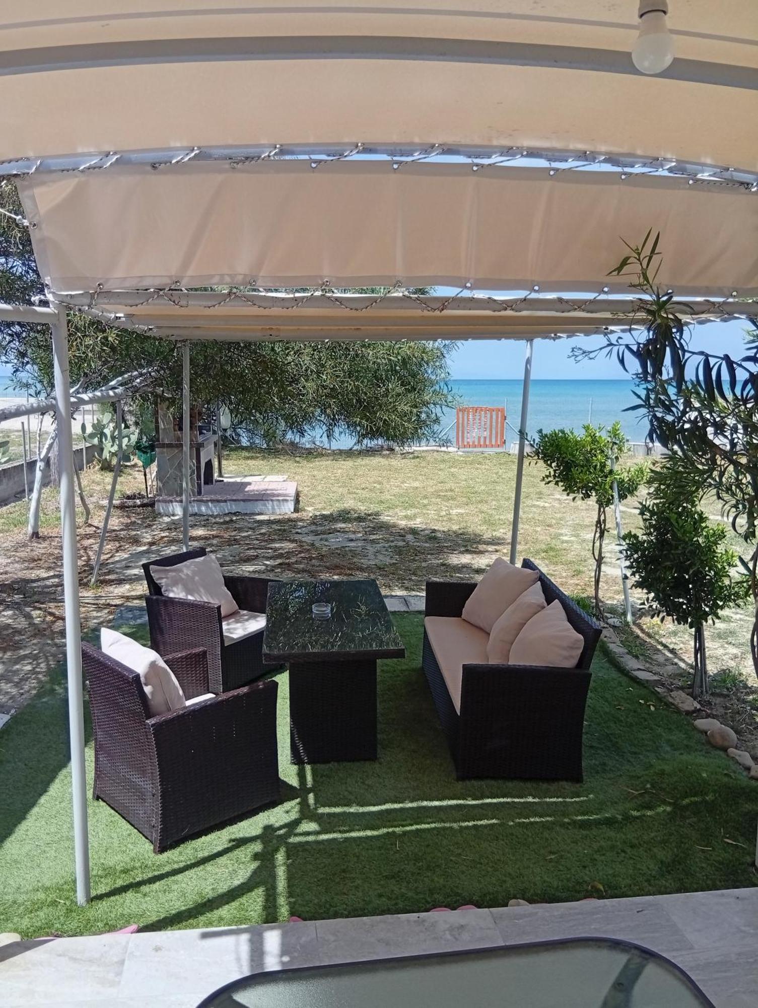 Vasilikis Sea House Villa เลฟคิมมี ภายนอก รูปภาพ
